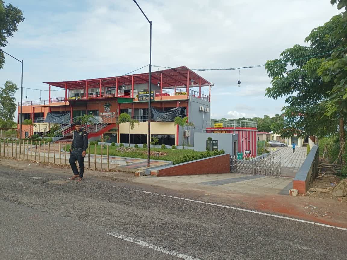 The Wave Resort 01